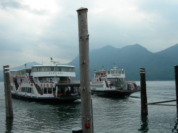 Traghetti ferry bot Lago Maggiore, tratta Intra Laveno e Laveno Intra